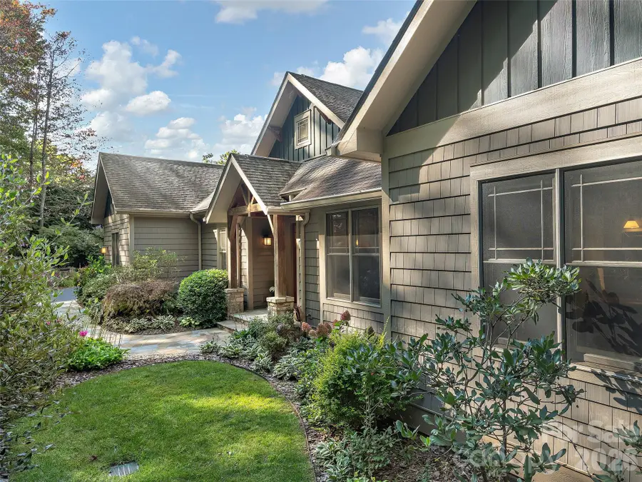 442 Coopers Hawk Drive, Asheville, NC 28803 - #3