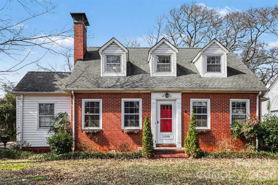 1209 Oakwood Avenue, Gastonia, NC 28052 - #2