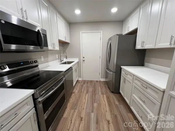 4739 Hedgemore Drive #T, Charlotte, NC 28209