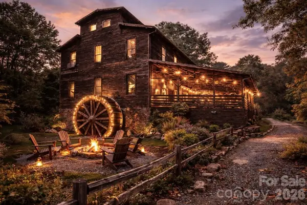 9 & 1 Old Mill Lane, Weaverville, NC 28787