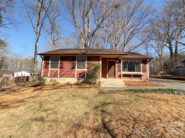 8524 Clear Meadow Lane, Charlotte, NC 28227