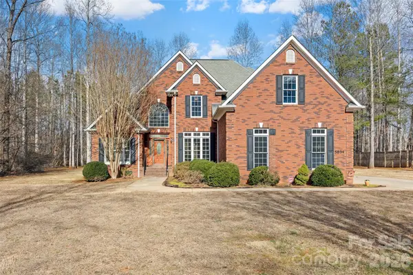 5834 Lake Wylie Road, Lake Wylie, SC 29710