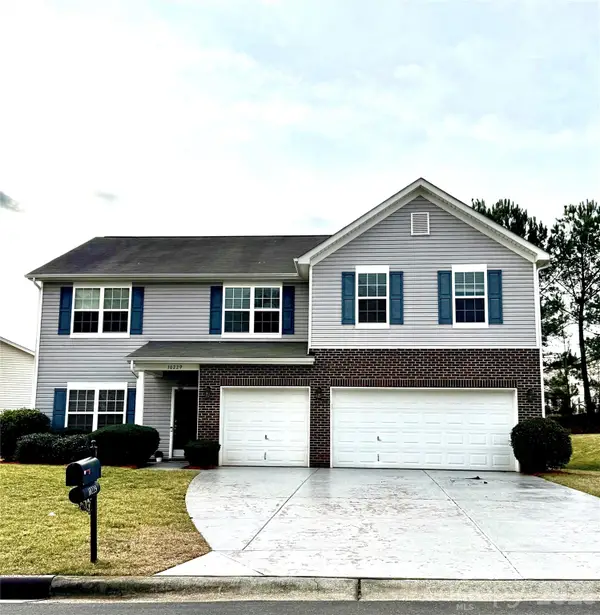 10229 Highland Creek Circle, Fort Mill, SC 29707