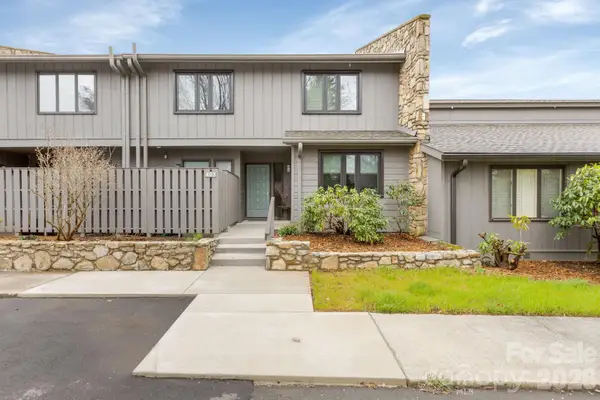 403 Crowfields Drive, Asheville, NC 28803