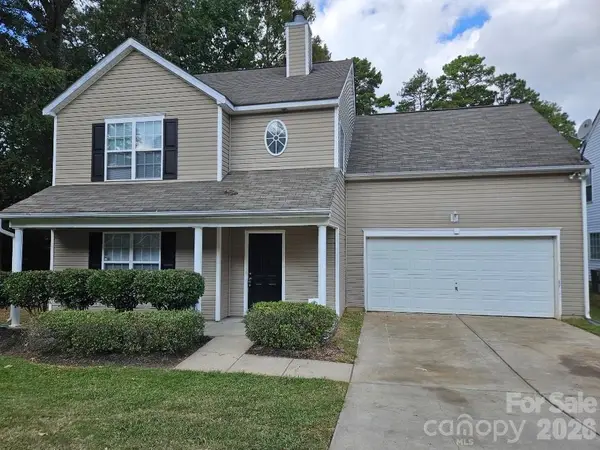 5725 Brookfield Pointe Drive, Charlotte, NC 28216