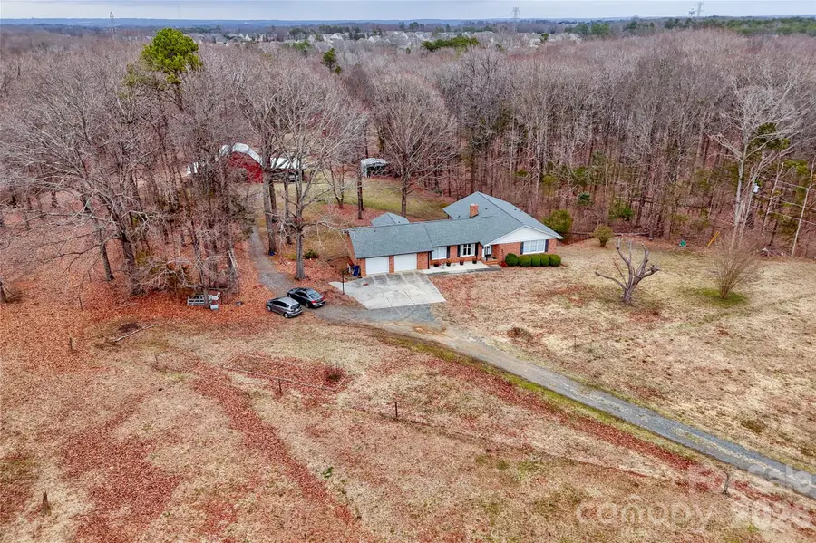 9201 Mccorkle Lane, Charlotte, NC 28215 - #2