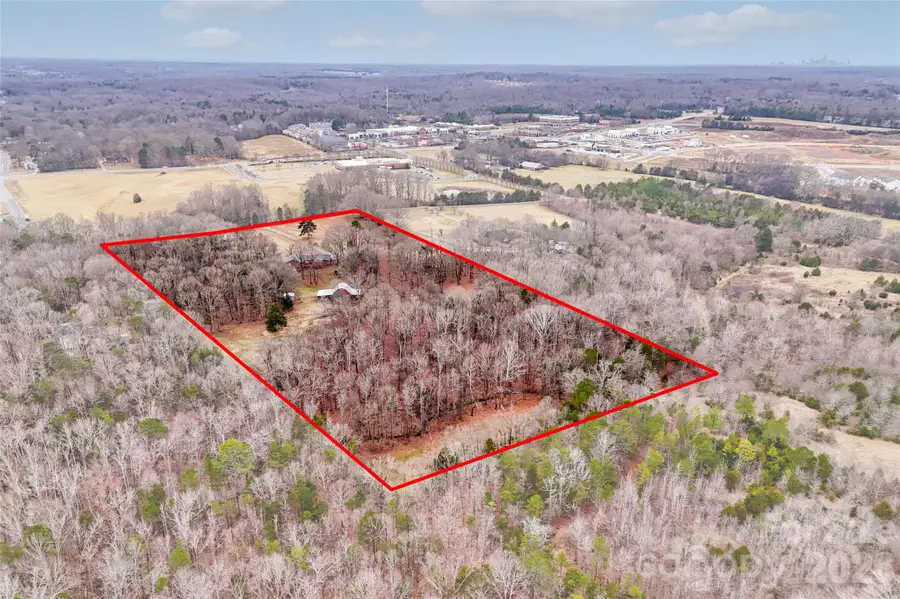 9201 Mccorkle Lane, Charlotte, NC 28215 - #3