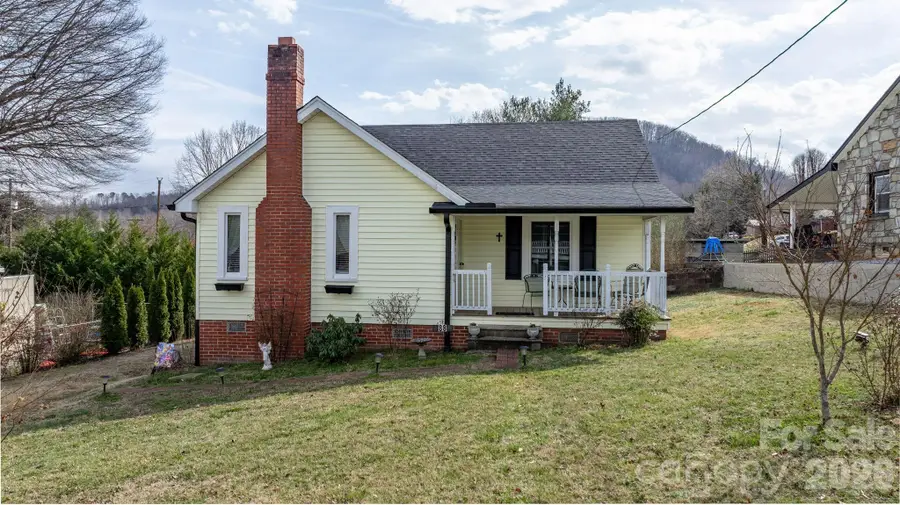 88 Lincoln Avenue, Marion, NC 28752 - #3