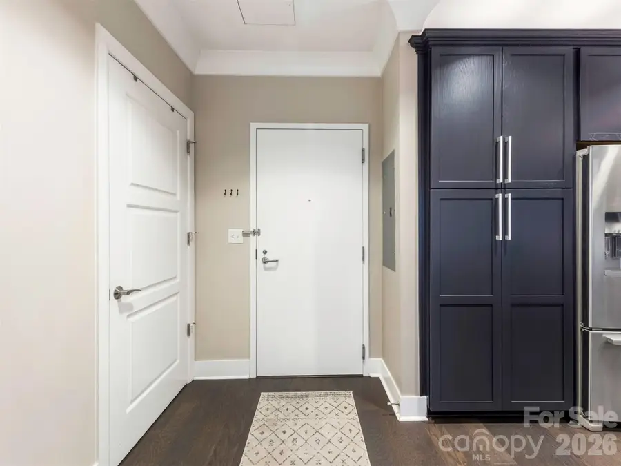 222 S Caldwell Street #1706, Charlotte, NC 28202 - #2