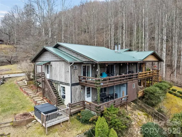 102 Sanctuary Road #B, Maggie Valley, NC 28751
