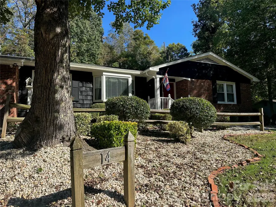 14 Windsor Circle, Thomasville, NC 27360 - #3