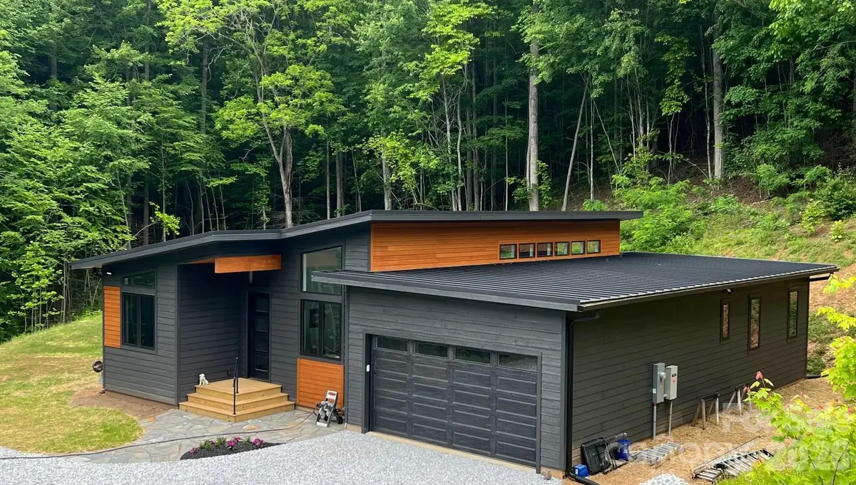 95 W Round Top Road, Bryson City, NC 28713 - #1