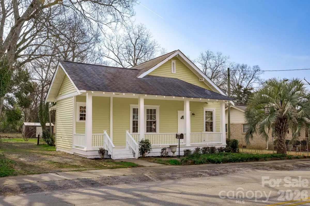 205 Drayton Street, Winnsboro, SC 29180 - #1