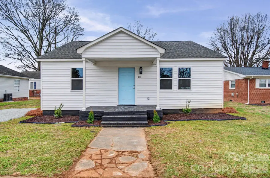 411 N Mulberry Street, Cherryville, NC 28021 - #2