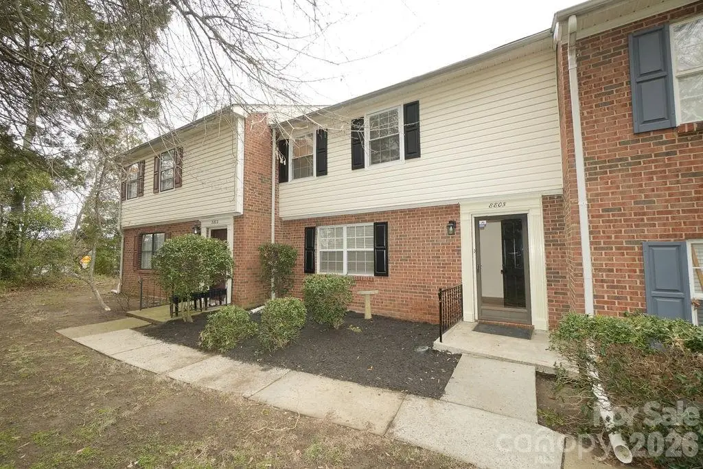 8805 Hunter Ridge Drive, Charlotte, NC 28226 - #1
