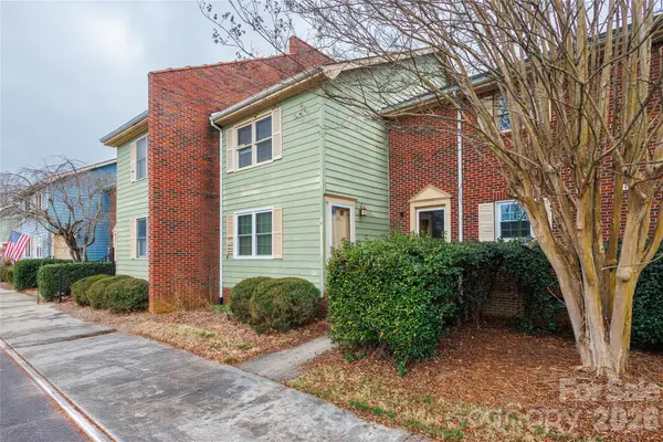 1300 Larchmont Place, Salisbury, NC 28144