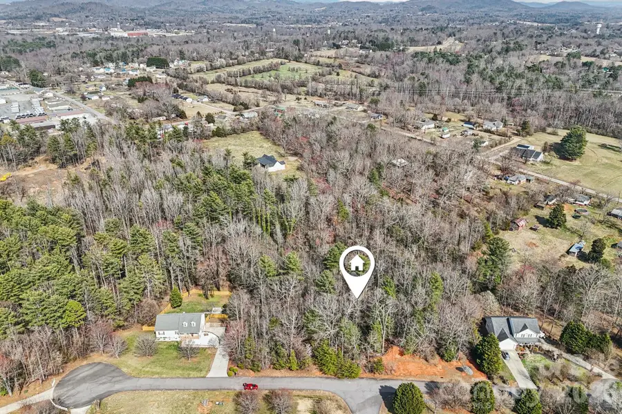 1046 Julius Court, Lenoir, NC 28645 - #2