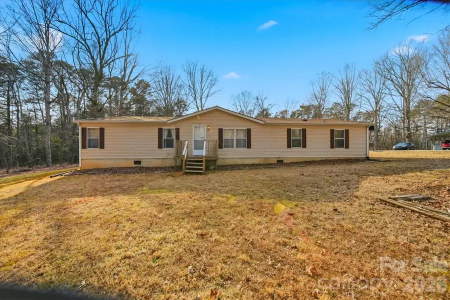 107 10th Street Ne, Hildebran, NC 28637 - #2