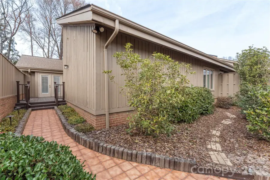 5018 Sunningdale Court, Charlotte, NC 28226 - #2