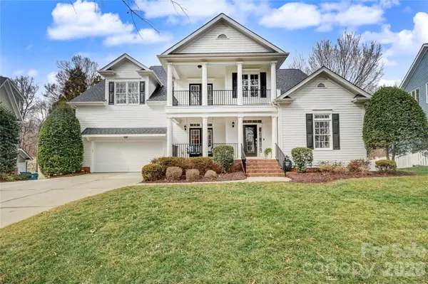 623 N Oak Drive, Huntersville, NC 28078