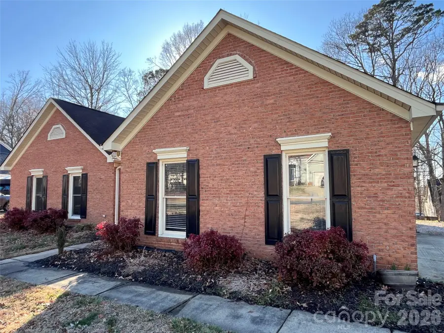 1300 Long Paw Lane, Charlotte, NC 28214 - #2