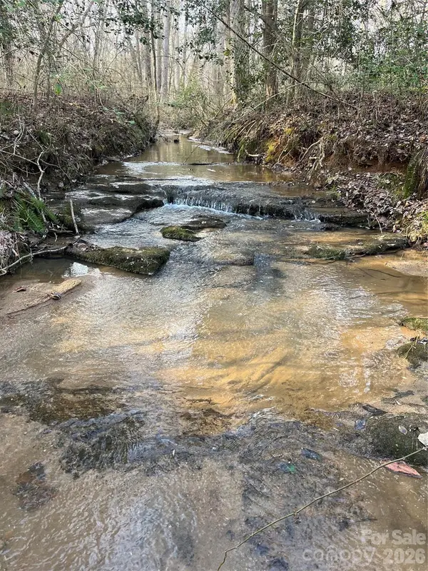 00 Pilgrim Church Road, Hiddenite, NC 28636