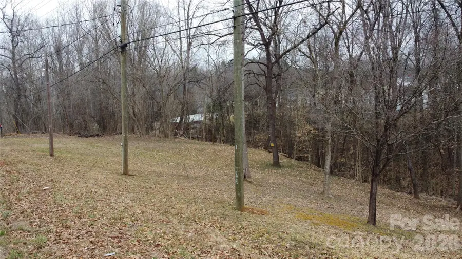 2542 S Nc Hwy 127 Highway, Hickory, NC 28602 - #2