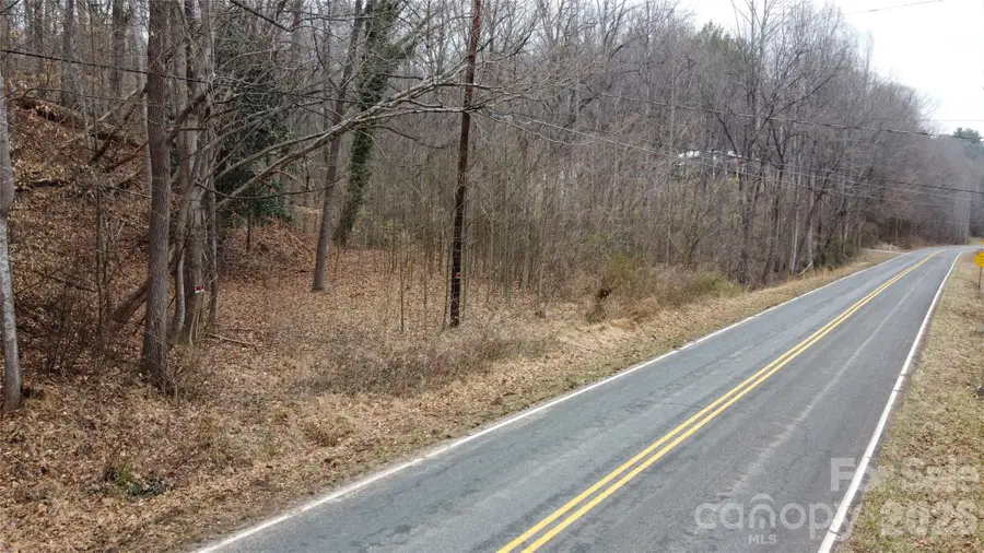 2549 S Nc Hwy 127 Highway, Hickory, NC 28602 - #2