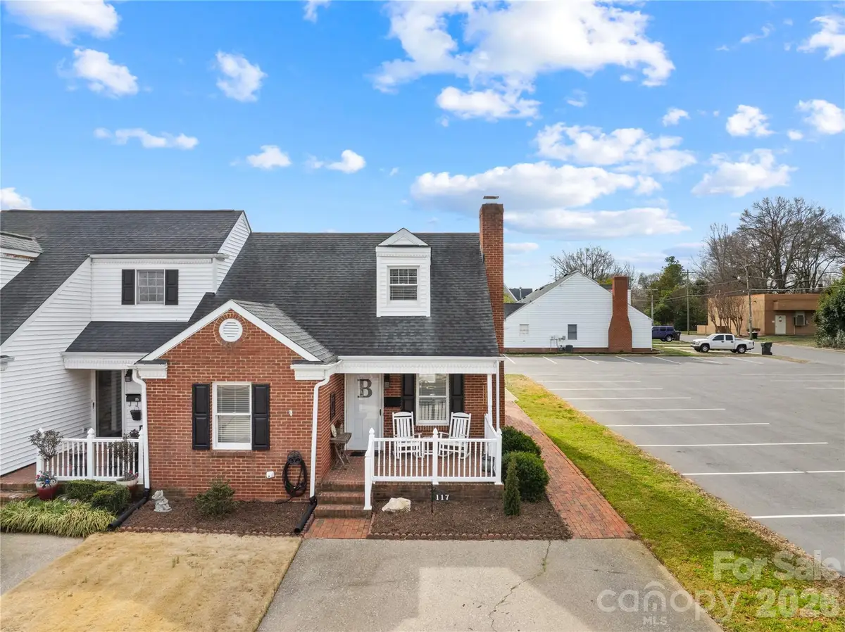 117 Main Street W, Cherryville, NC 28021 - #1