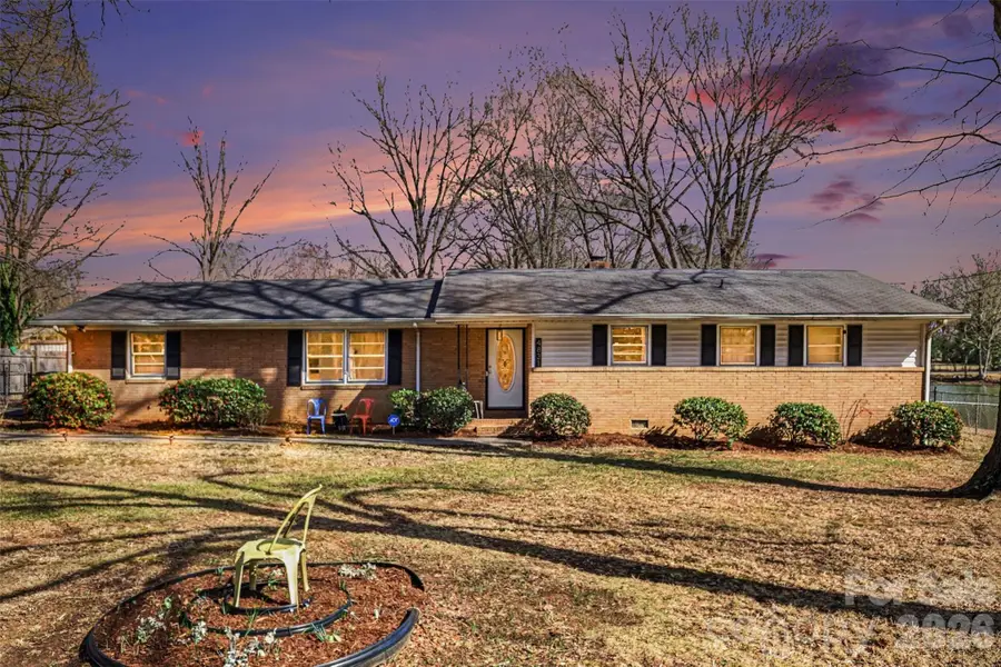 4831 Dogwood Place, Charlotte, NC 28212 - #2