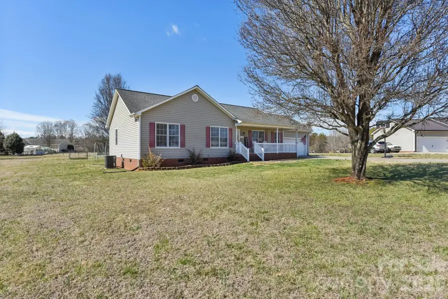 113 Rock Island Drive, Statesville, NC 28625 - #3