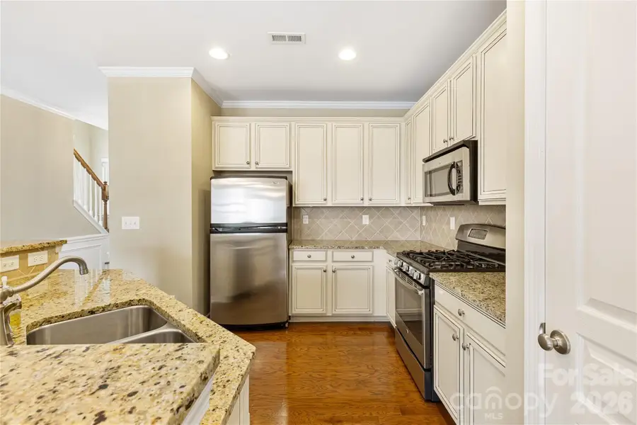 3204 Kemptown Square, Waxhaw, NC 28173 - #2