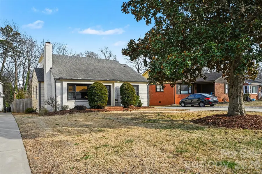 1804 Dearmon Drive, Charlotte, NC 28205 - #2
