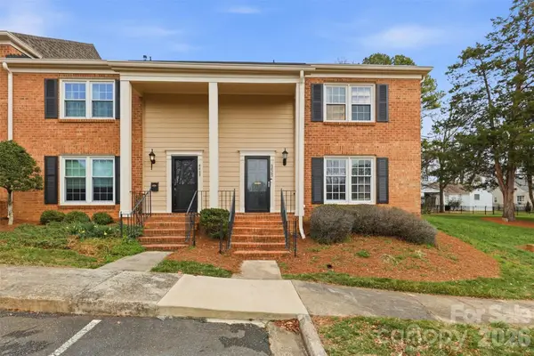 6825 Constitution Lane, Charlotte, NC 28210