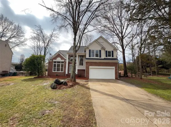 8141 Long Nook Lane, Charlotte, NC 28277