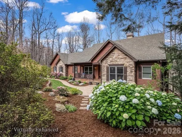 140 Mount Hebron Road, Hendersonville, NC 28739