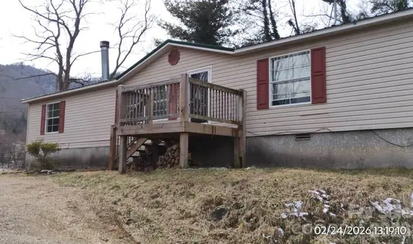 115 Paradise Mountain Road, Canton, NC 28716