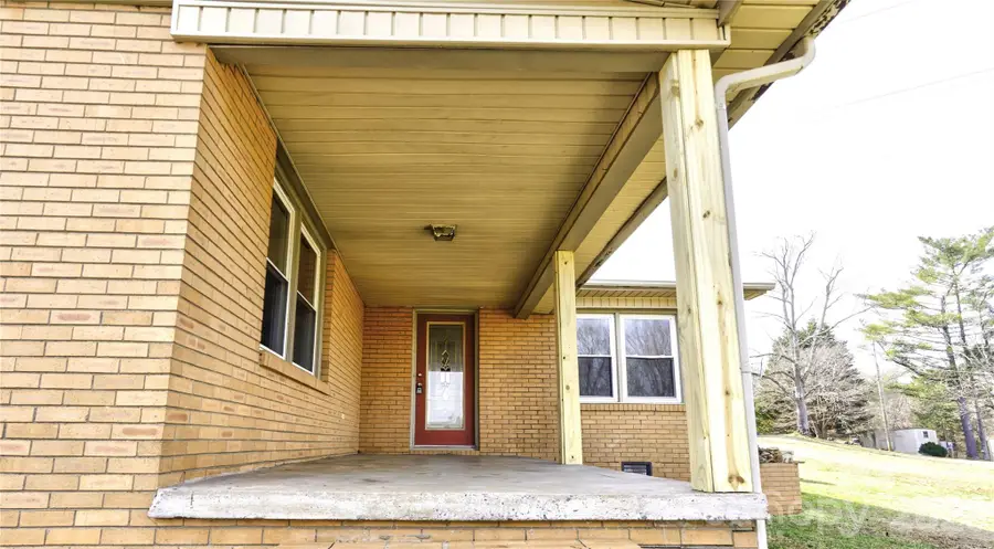 108 W Debby Drive, Shelby, NC 28152 - #3