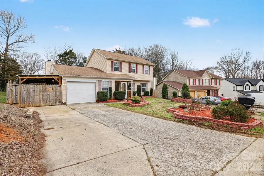 7515 Woodknoll Drive, Charlotte, NC 28217 - #2