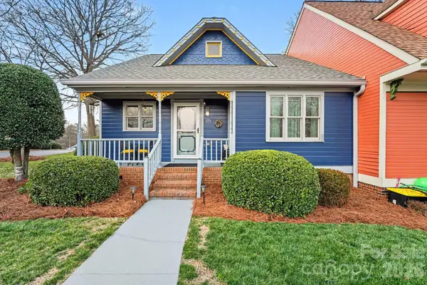 421 Windsor Lane, Statesville, NC 28677