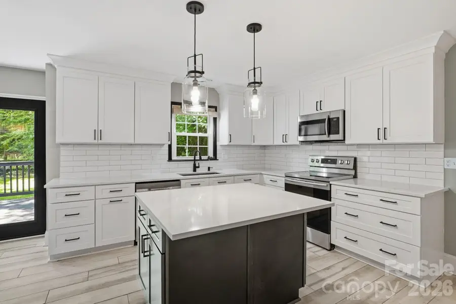 9918 Ridgemore Drive, Charlotte, NC 28277 - #3