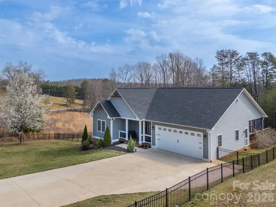 457 Edwards Street Extension, Rutherfordton, NC 28139 - #2