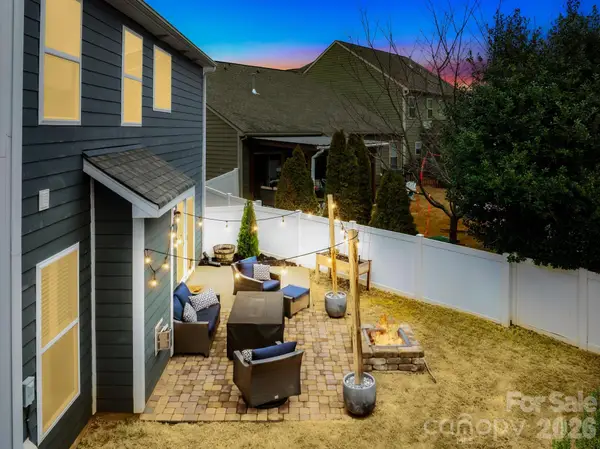 5020 Fenwick Court, Lancaster, SC 29720