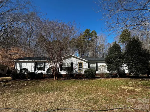 188 Crystal Bay Drive, Mooresville, NC 28115