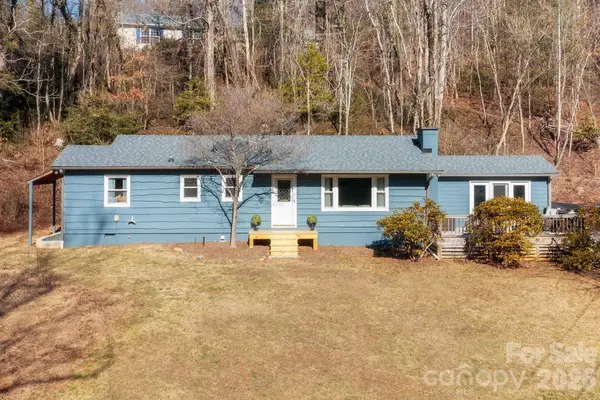 3 Valley Lane, Asheville, NC 28804