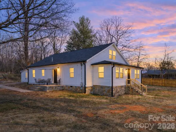 2269 Drexel Heights Street, Morganton, NC 28655