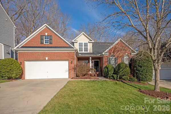 2141 Lord Proprietor Lane, Waxhaw, NC 28173
