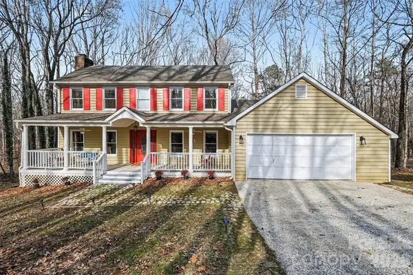 909 Woodland Forest Drive, Waxhaw, NC 28173