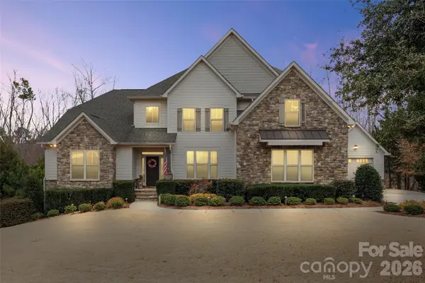 741 Fawns Glen Place, Clover, SC 29710