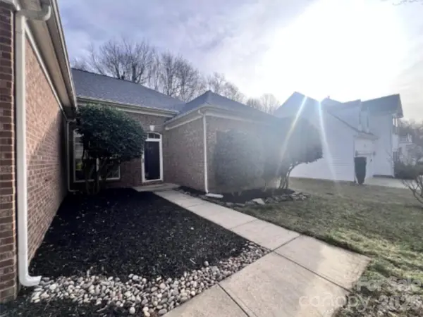 147 Gabriel Drive, Mooresville, NC 28115